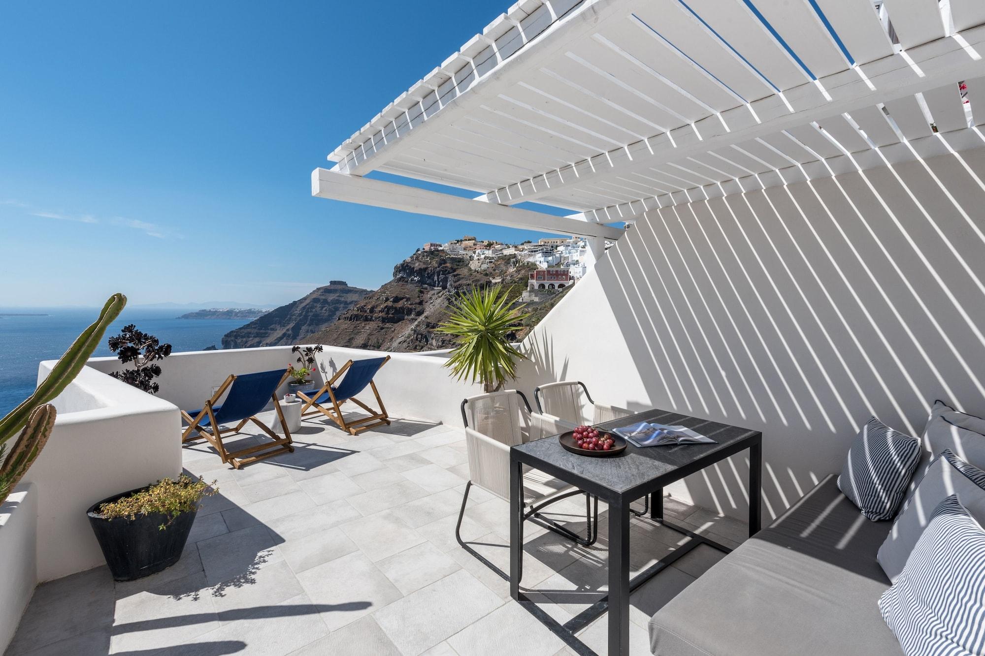 Porto Fira Suites Exterior photo